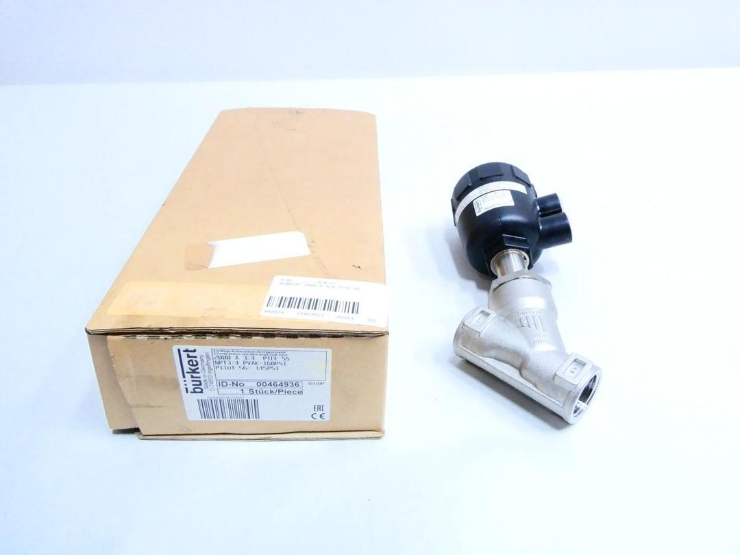 BURKERT 2000 A 3/4 PTFE SS ANGLE SEAT VALVE