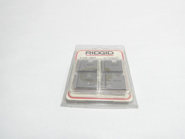 SET OF 4 RIDGID 37845 12-R ALLOY THREADING PIPE DIES 1-1/2IN