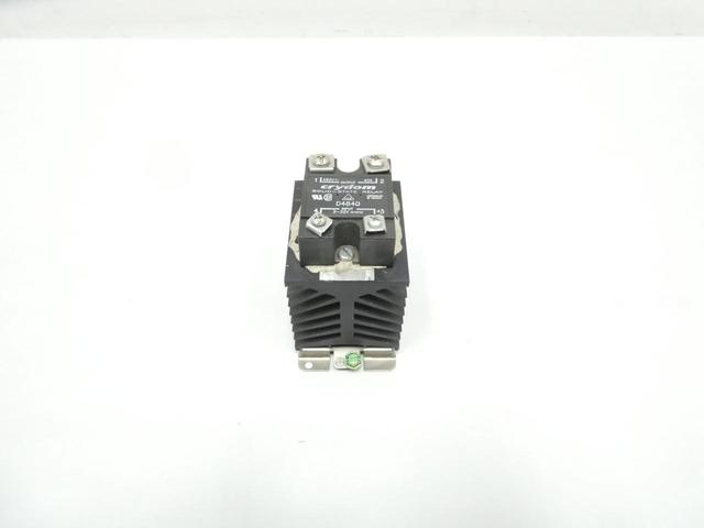 CRYDOM D4840 SOLID STATE RELAY 3-32V-DC 40A AMP 480V-AC