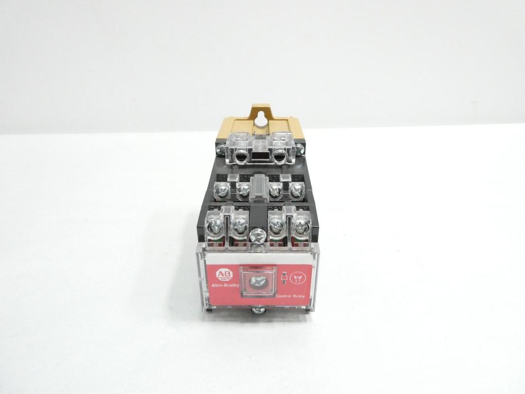 ALLEN BRADLEY 700S-P620A1 CONTROL RELAY 115-120V-AC