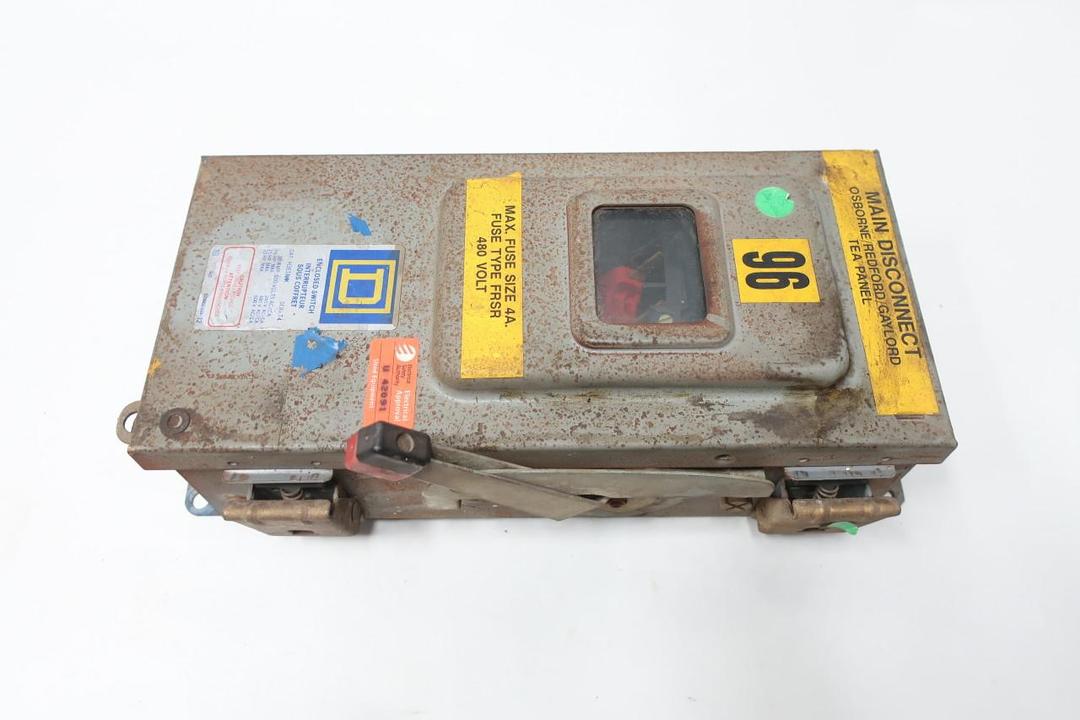 SQUARE D H361AWK HEAVY DUTY FUSIBLE DISCONNECT SWITCH 3P 30A AMP 600V-AC