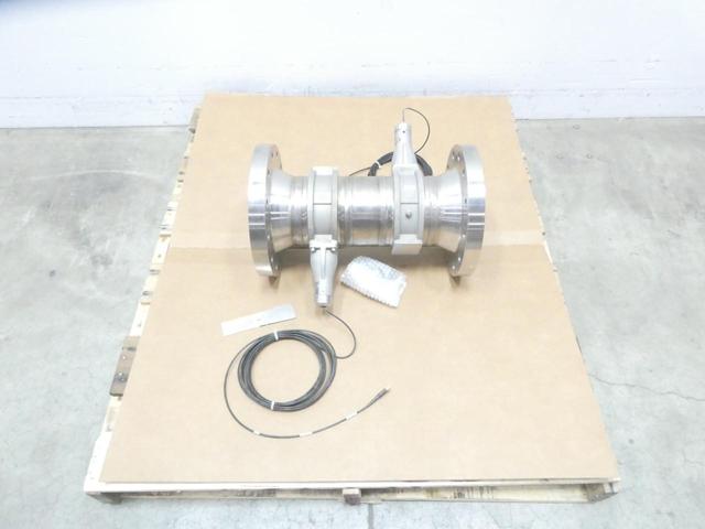 ROSEMOUNT 8800 STAINLESS VORTEX FLOW METER 6IN