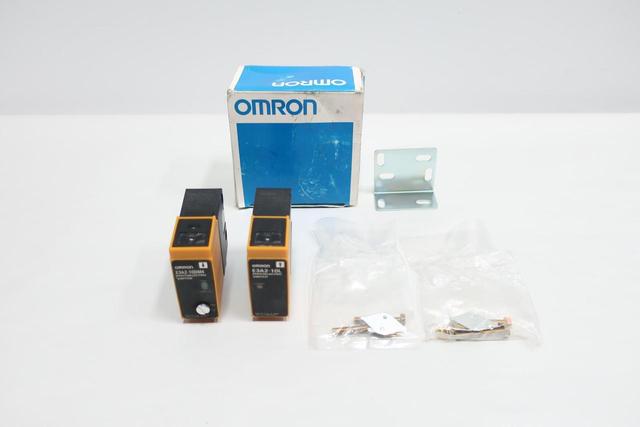 OMRON E3A2-10M4 PHOTOELECTRIC SWITCH 24-240V-AC 12-240V-DC