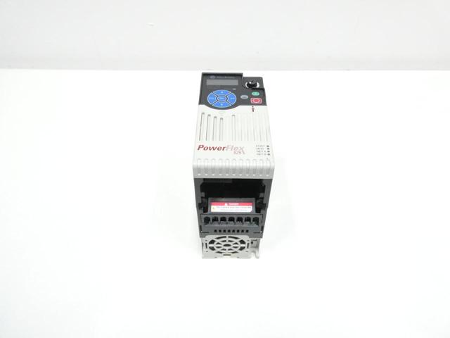 ALLEN BRADLEY 25B-D1P4N104 POWERFLEX 525 AC DRIVE 0-500HZ 0-460V-AC 1/2HP