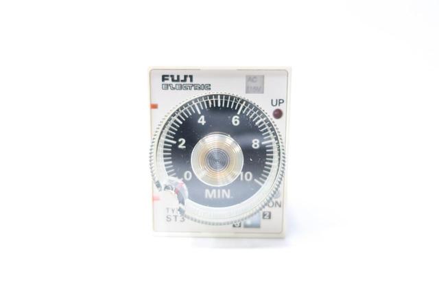 FUJI ELECTRIC ST3P-A-D-UL TIMER 0-10MIN 120/240V-AC