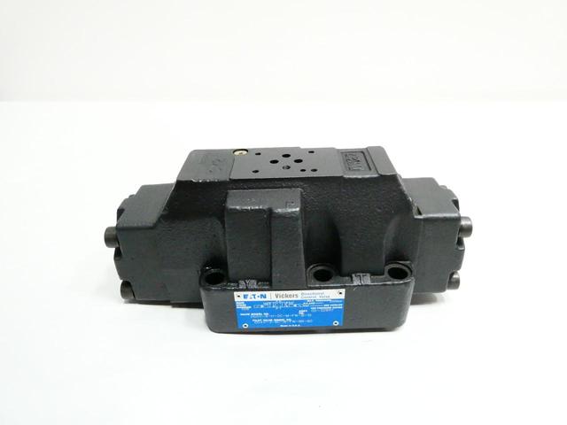 VICKERS DG5V-8-H-2C-M-FW-B-10 HYDRAULIC DIRECTIONAL CONTROL VALVE 5000PSI