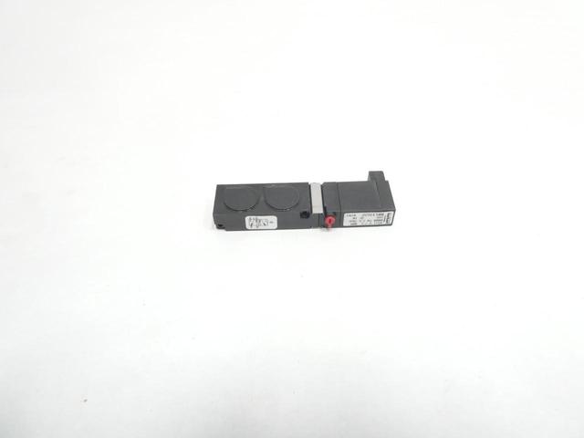 BURKERT 00133122 PNEUMATIC SOLENOID VALVE 24V-DC 7BAR