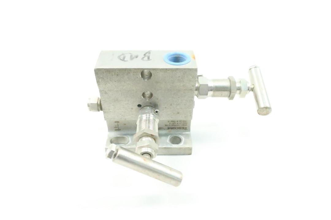 TESCOM M4TPEIS-4-HD INSTRUMENT VALVE MANIFOLD