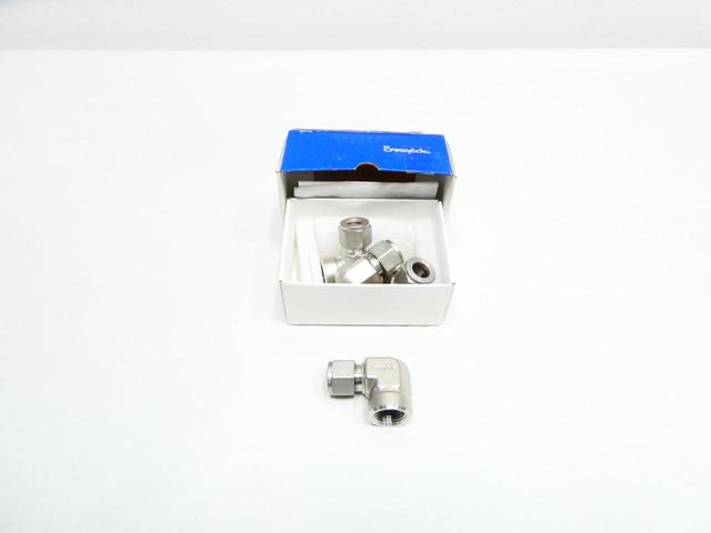 BOX OF 4 SWAGELOK SS-810-8-8 STAINLESS PIPE ELBOW 1/2IN NPT X 1/2IN TUBE