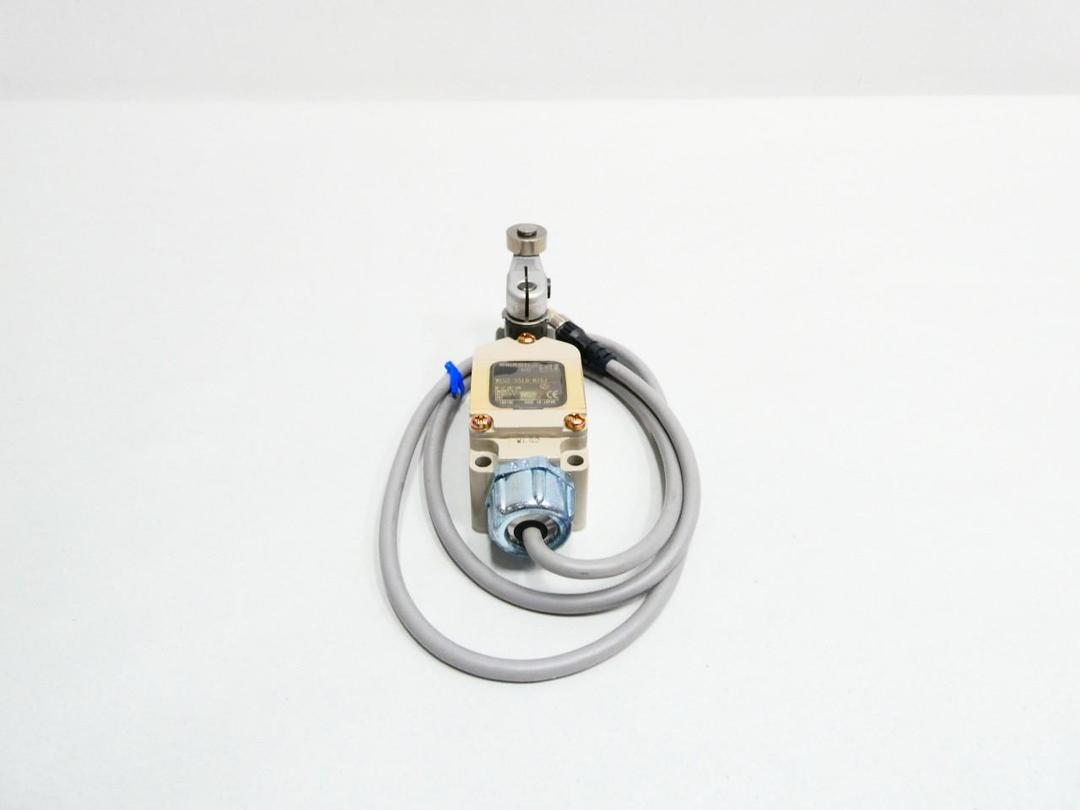 OMRON WLG2-55LD-M1GJ LIMIT SWITCH 48V-DC