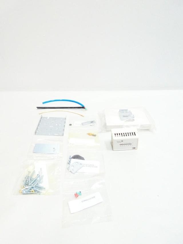 JOHNSON CONTROLS L38-287 THERMOSTAT 40-90F