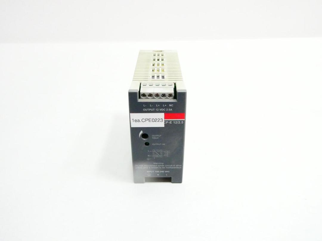 ABB CP-E 12/2.5 1SVR427032R1000 SWITCH MODE POWER SUPPLY 100-240V-AC 12V-DC