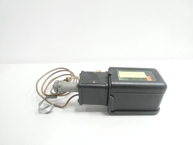 GENERAL ELECTRIC GE 12TBB11B070072 TEMPERATURE RELAY 65-75C