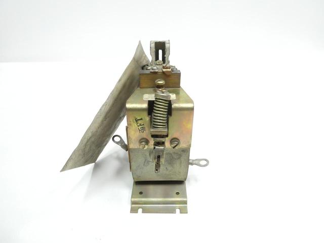 GENERAL ELECTRIC GE IC2820D200AA10B OVERLOAD RELAY 5A AMP