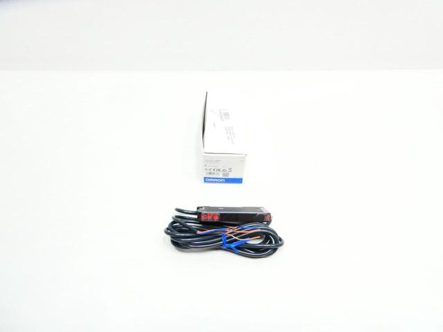 OMRON E3C-LDA51 PHOTOELECTRIC SENSOR 12-24V-DC