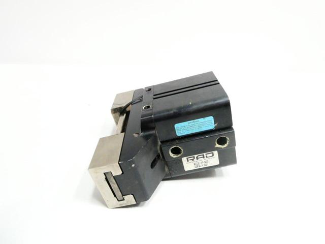 RAD P-3400 PNEUMATIC GRIPPER