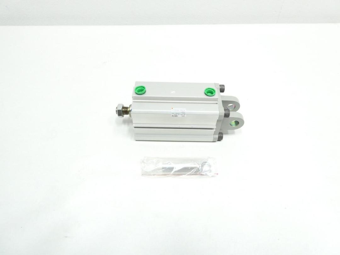 SMC NCQ2D50-75DCM DOUBLE ACTING PNEUMATIC CYLINDER 50MM 75MM 1/4IN 145PSI
