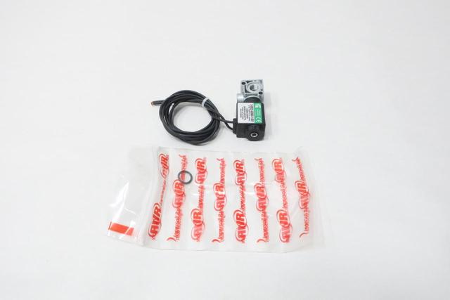 INGERSOLL RAND 38053054 SOLENOID VALVE 24V-DC 1/8IN NPT 150PSI