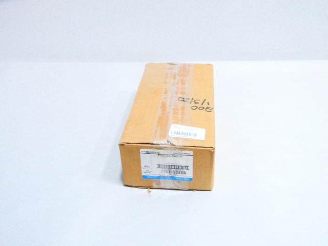 BOX OF 100 THOMAS&BETTS 256-30695-424 ONE HOLE COPPER LUG 1/2IN