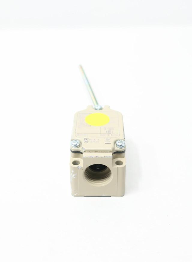 OMRON WLNJ-30-N LIMIT SWITCH 125V-DC