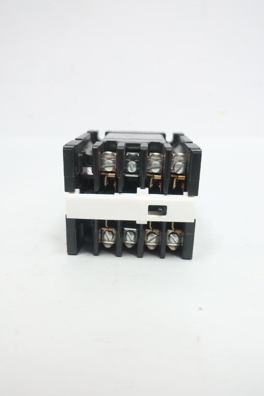 GENERAL ELECTRIC GE CR120A03022AA INDUSTRIAL RELAY 120V-AC