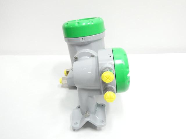 SCHNEIDER IMT33A FLOW TRANSMITTER 100-230V-AC