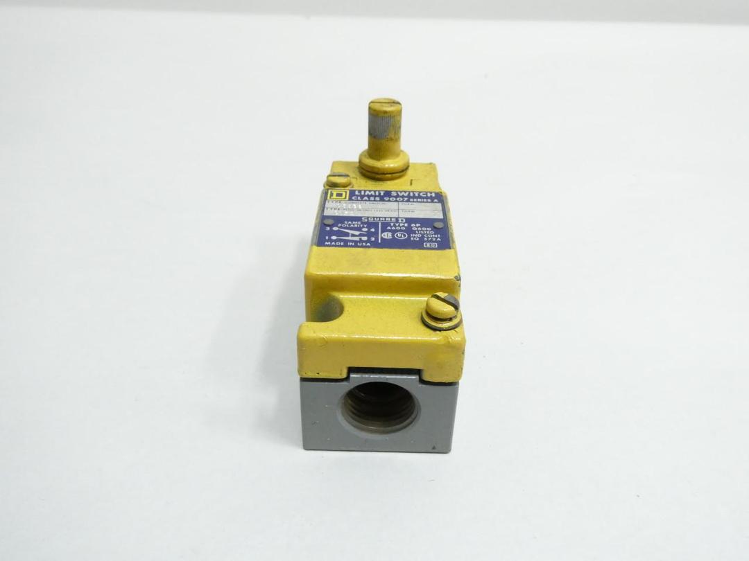 SQUARE D 9007 C54B2 LIMIT SWITCH 600V-AC