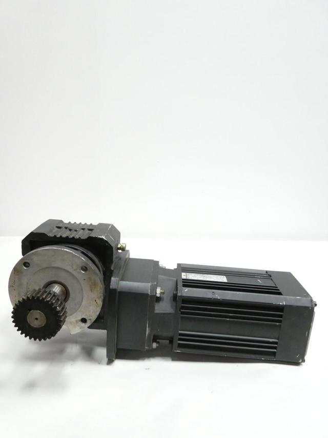 BAUMULLER DSG 56-M S53 FI SERVOMOTOR 7NM 15RPM 5KW WITH GEAR REDUCER