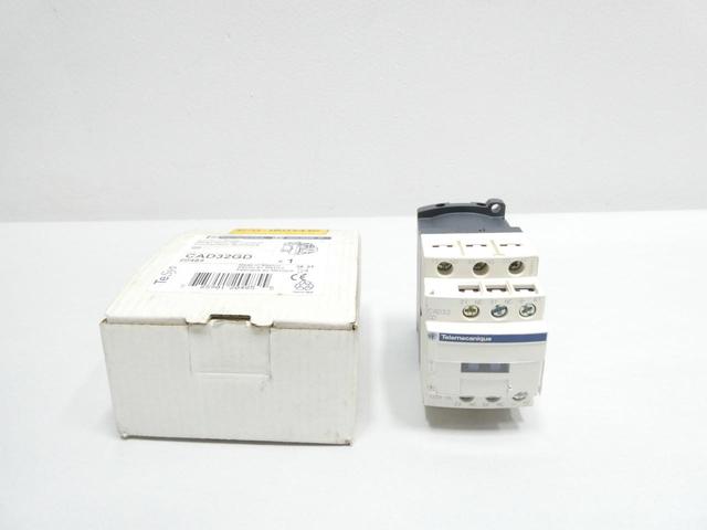 SQUARE D TELEMECANIQUE CAD32GD TESYS CONTROL RELAY 125V-DC