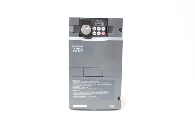 MITSUBISHI FR-A720-00110-NA INVERTER 200-240V-AC 0.2-400HZ 200-240V-AC