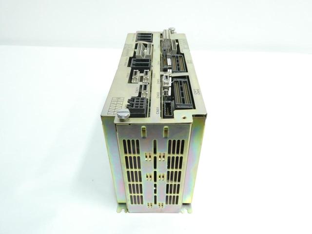 YASKAWA JZNC-XIU01B ROBOT CONTROLLER AMPLIFIER