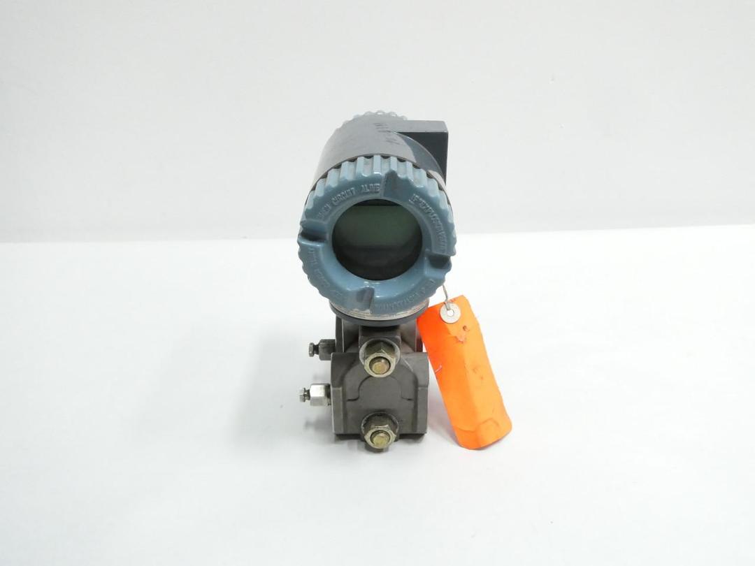 FOXBORO IDP10-D22A21F-M1L1 PRESSURE TRANSMITTER 0-30IN-H2O 12.5-42V-DC