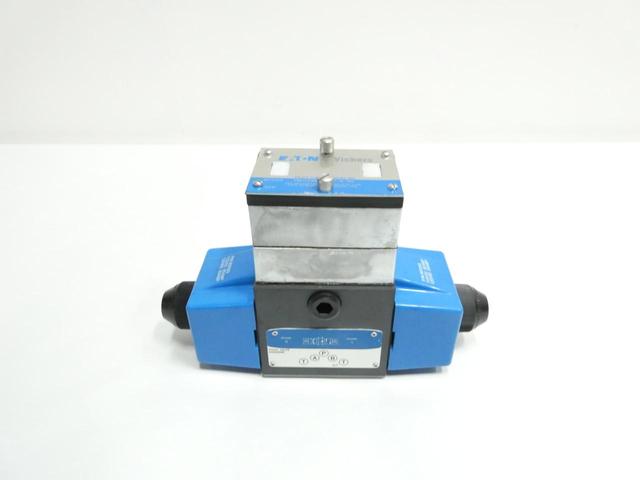 VICKERS PBDG4S4L-016C-B-60 HYDRAULIC PILOT CONTROL VALVE 120V-AC