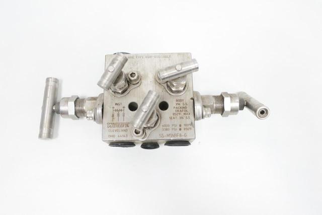 WHITEY SS-M5NBF8-G MANIFOLD VALVE 6000PSI