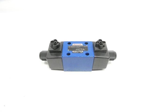 REXROTH R900597014 4WE10E33/CW110N9K4/V HYDRAULIC DIRECTIONAL CONTROL VALVE