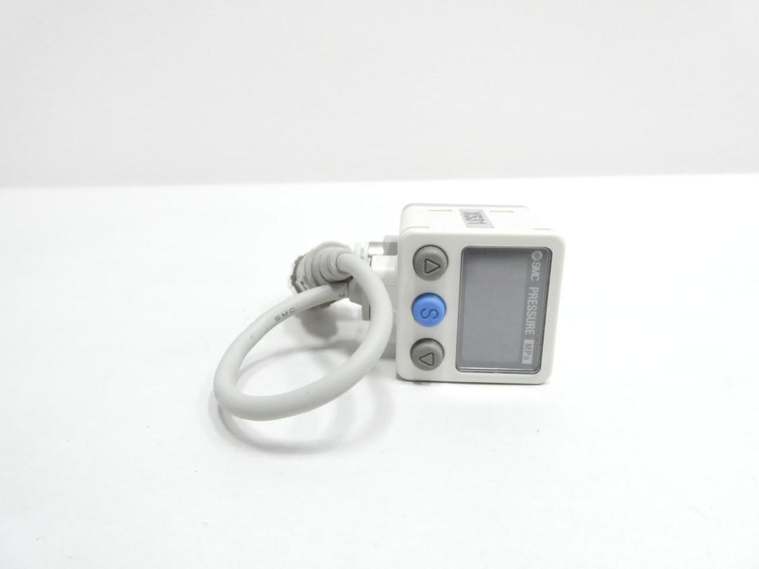 SMC ISE40A-C6-Y-M-X531 PRESSURE SWITCH 0.1-1MPA 12-24V-DC