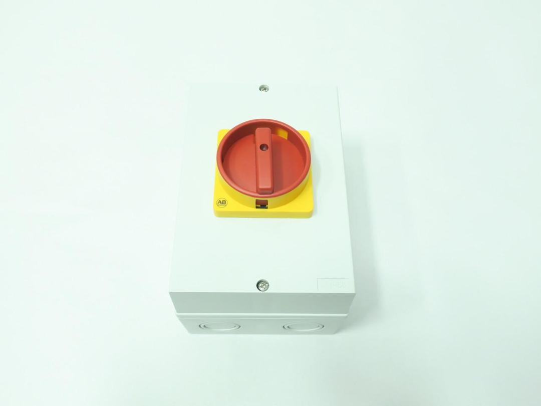 ALLEN BRADLEY 194E-Y63M-1753-6N LOAD SWITCH 3P 63A AMP 600V-AC