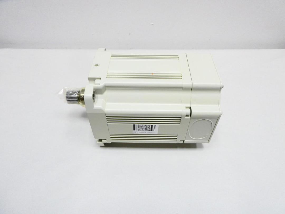 ABB 3HAC055447-006  ROT. AC MOTOR INCL P. SERVO MOTOR 1264W 3NM