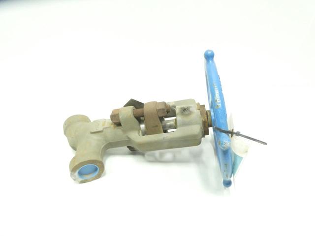 VELAN W07-8076Z-02TS MANUAL IRON SOCKET WELD GLOBE VALVE 1690 1-1/2IN
