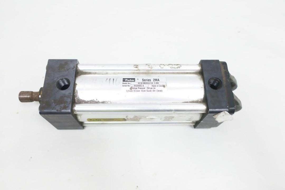 PARKER 02.50 BB2MAU13A 5.000 DOUBLE ACTING PNEUMATIC CYLINDER 2.5IN 5IN 250PSI