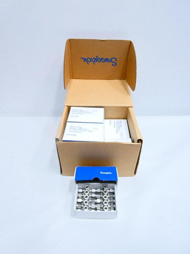 BOX OF 100 SWAGELOK SS-400-3 STAINLESS UNION TEE 1/4IN TUBE