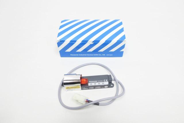 PANASONIC ER-VS02 ULTRA-COMPACT IONIZER