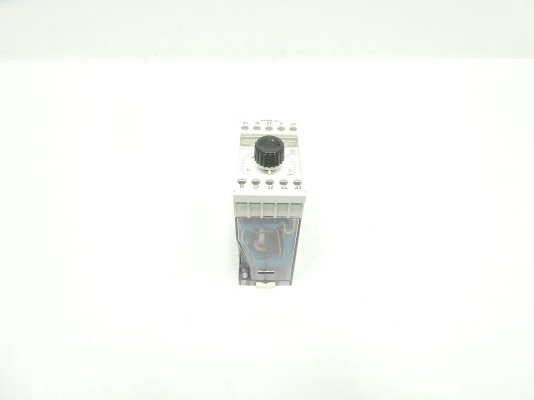 DOLD AA7616.24 TIME DELAY RELAY 0.2SEC-60HRS 110V-AC