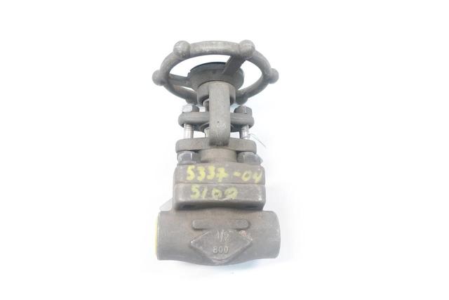 OMB 810 MANUAL STEEL SOCKET WELD WEDGE GATE VALVE 1/2IN 800