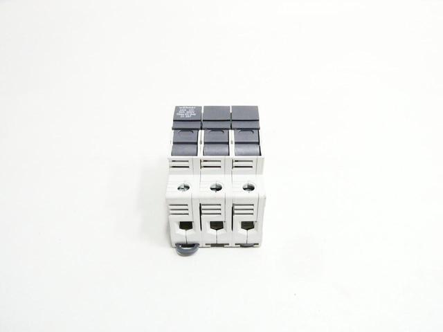 WOHNER AES CC FUSE HOLDER 600V 3P 30A AMP