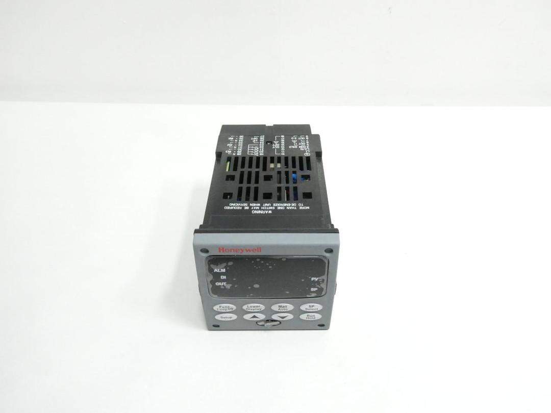 HONEYWELL DC3500-TE-0000-200-00000-E0-0 TEMPERATURE CONTROLLER 0-55C 90-250V-AC
