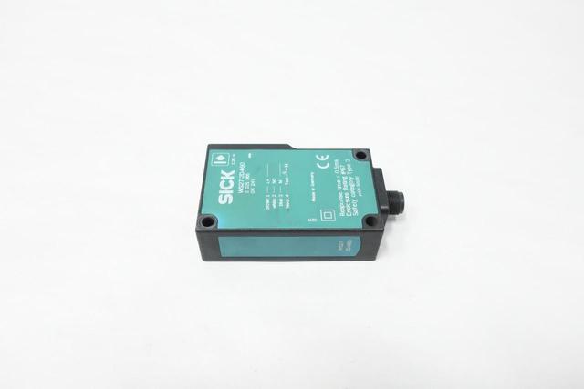 SICK WS27-2D460 PHOTOELECTRIC SENSOR 24V-DC