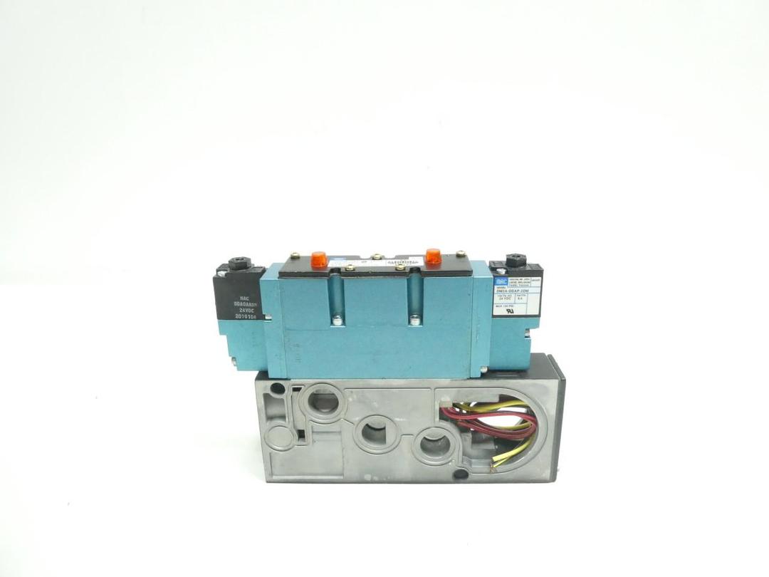 MAC 93A-FAB-CJA-DM-DDAP-2DM PNEUMATIC SOLENOID VALVE 24V-DC 120PSI
