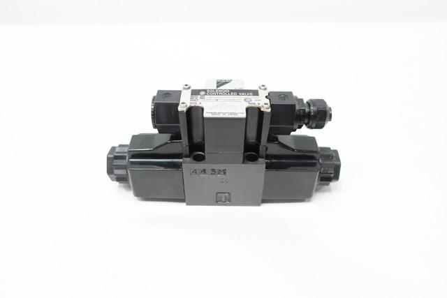 DAIKIN KSO-G02-2CA-30-EN HYDRAULIC DIRECTIONAL CONTROL VALVE 100V-AC