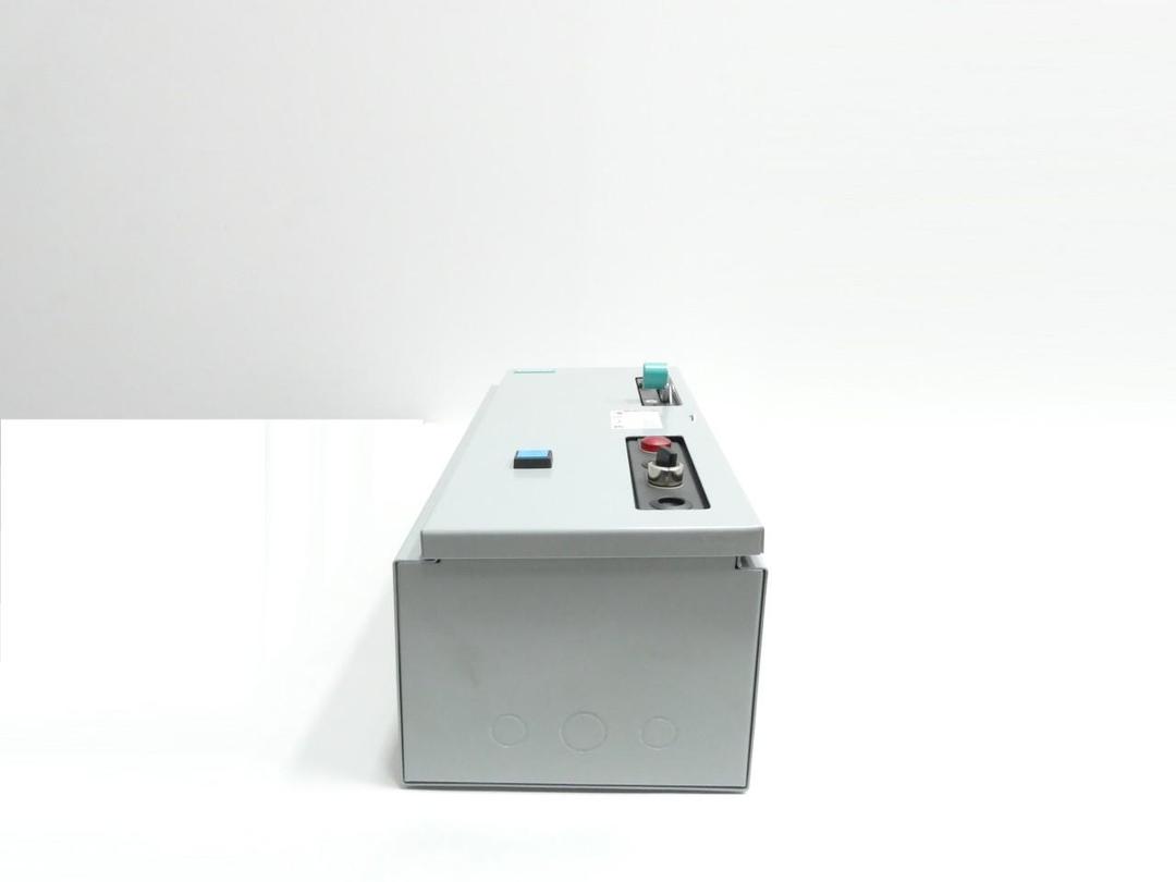 SIEMENS N4AB17C FVNR/PTNI SIZE 0 FUSIBLE COMBINATION STARTER 24V-AC 5HP